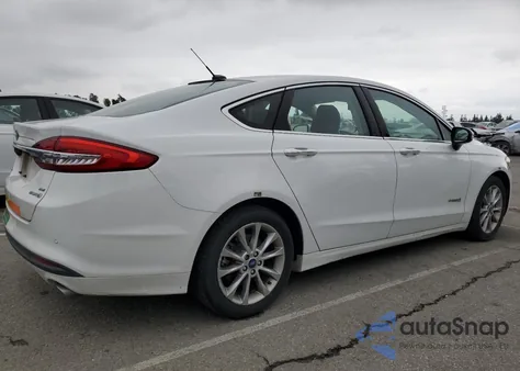 2017 Ford Fusion Se Hybrid z USA, uszkodzony, nr VIN 3FA6P0LU1HR410053